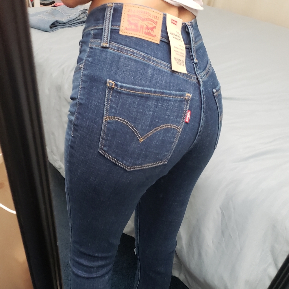 Levi's women jeans